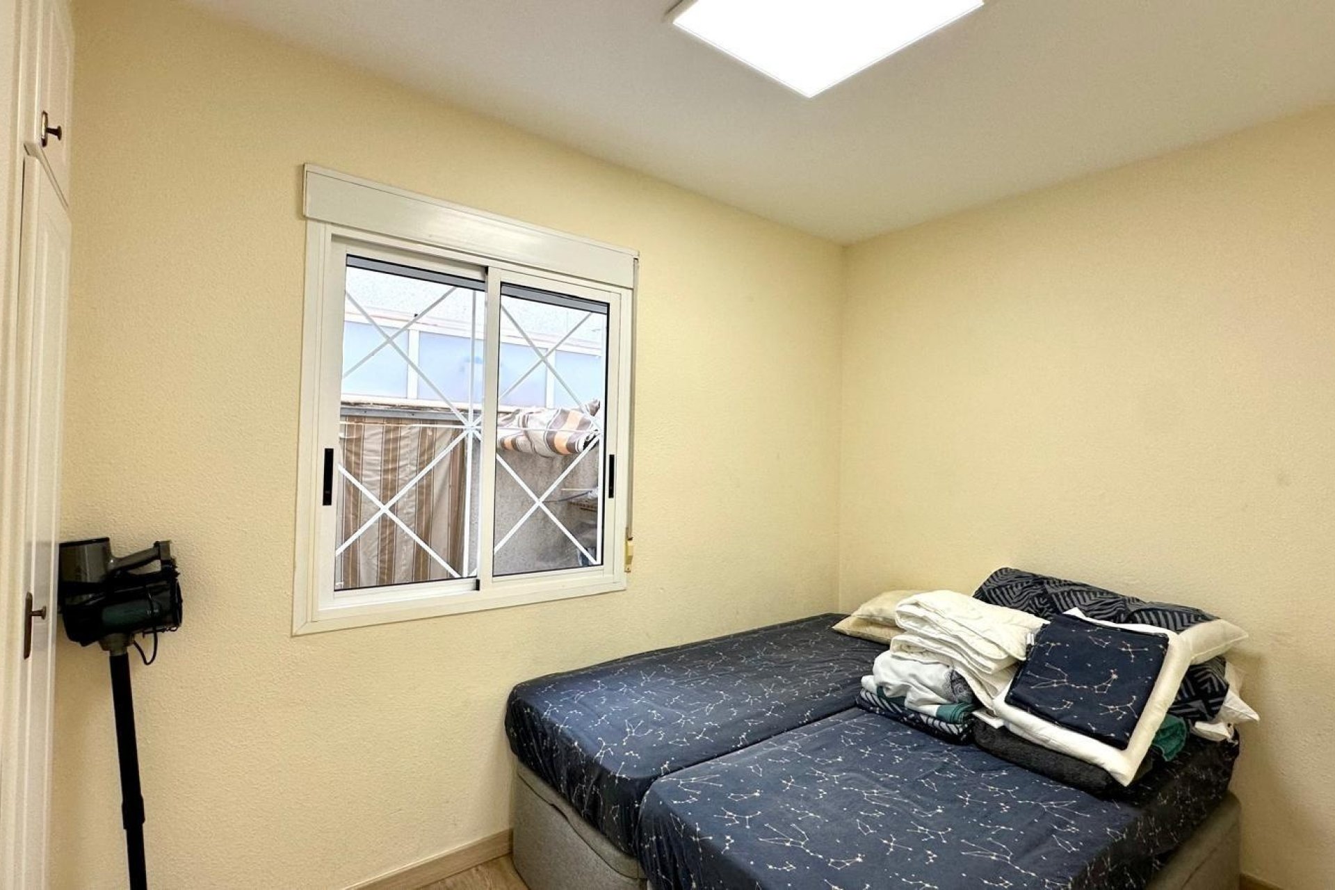 Resale - Bungalow -
Torrevieja - Torreblanca