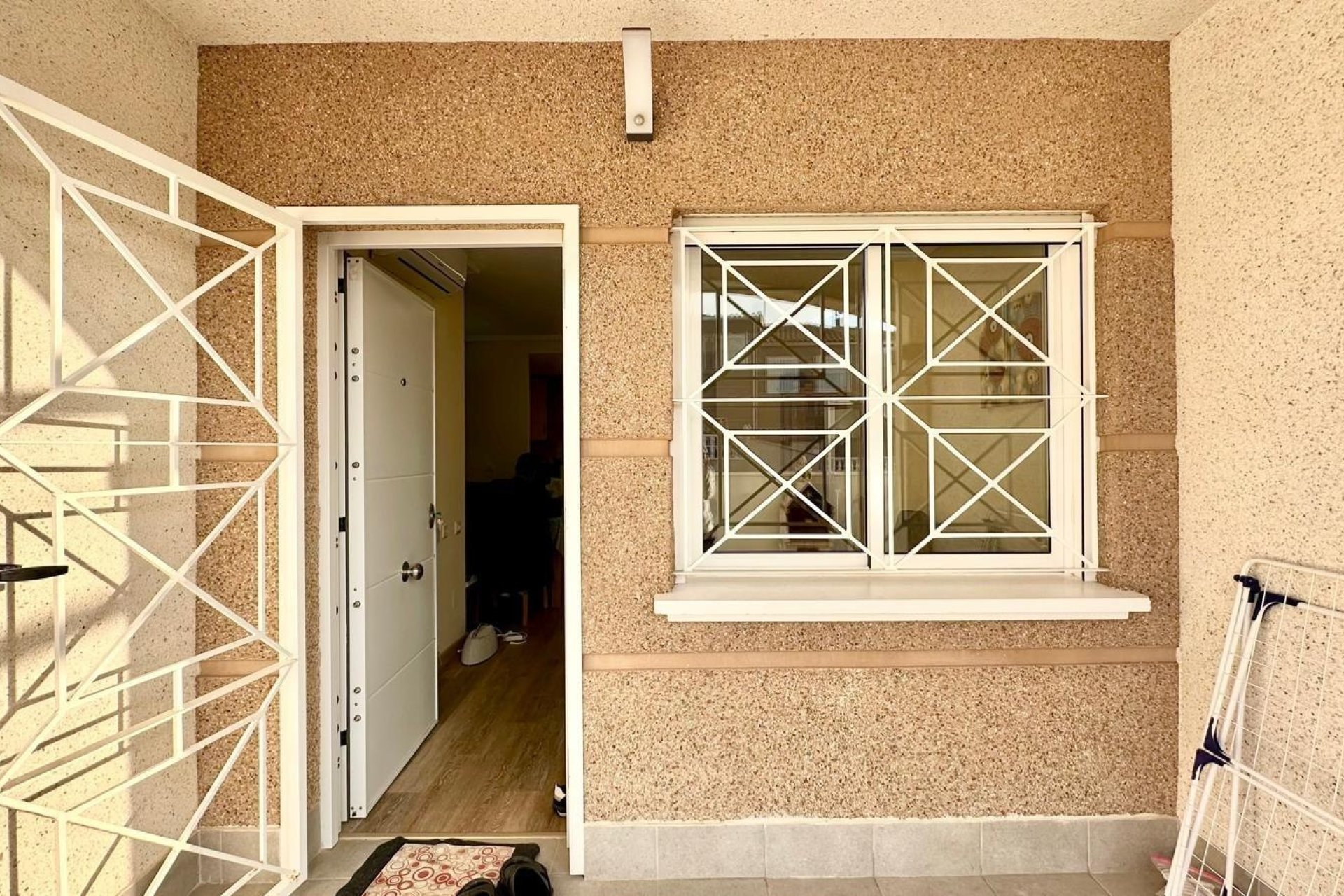 Resale - Bungalow -
Torrevieja - Torreblanca