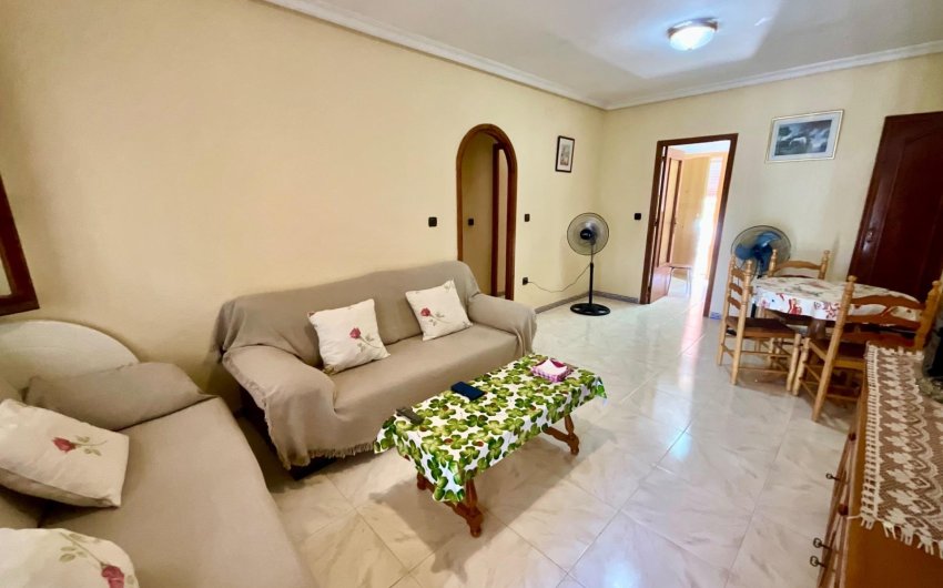 Resale - Bungalow -
Torrevieja - Torreblanca