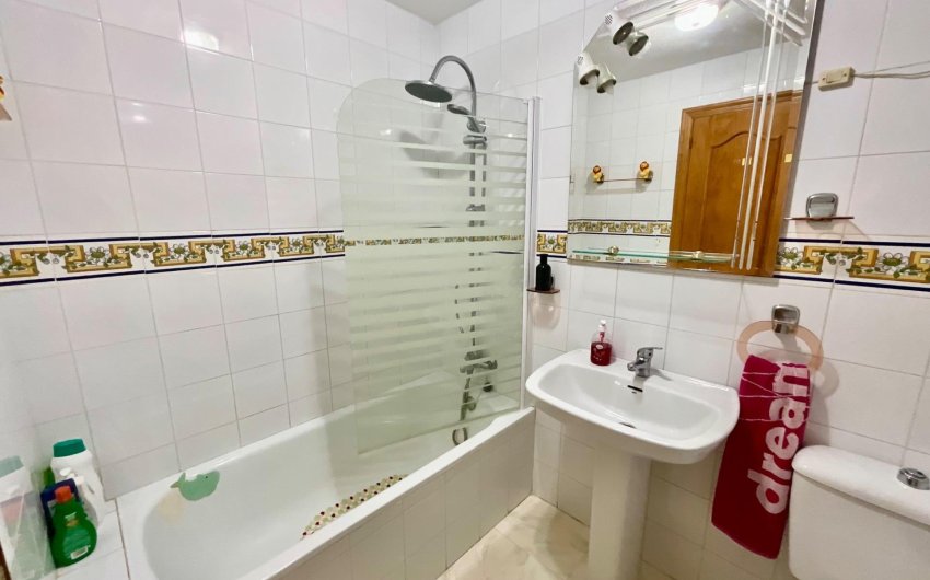 Resale - Bungalow -
Torrevieja - Torreblanca