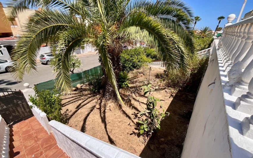 Resale - Bungalow -
Torrevieja - Torreblanca