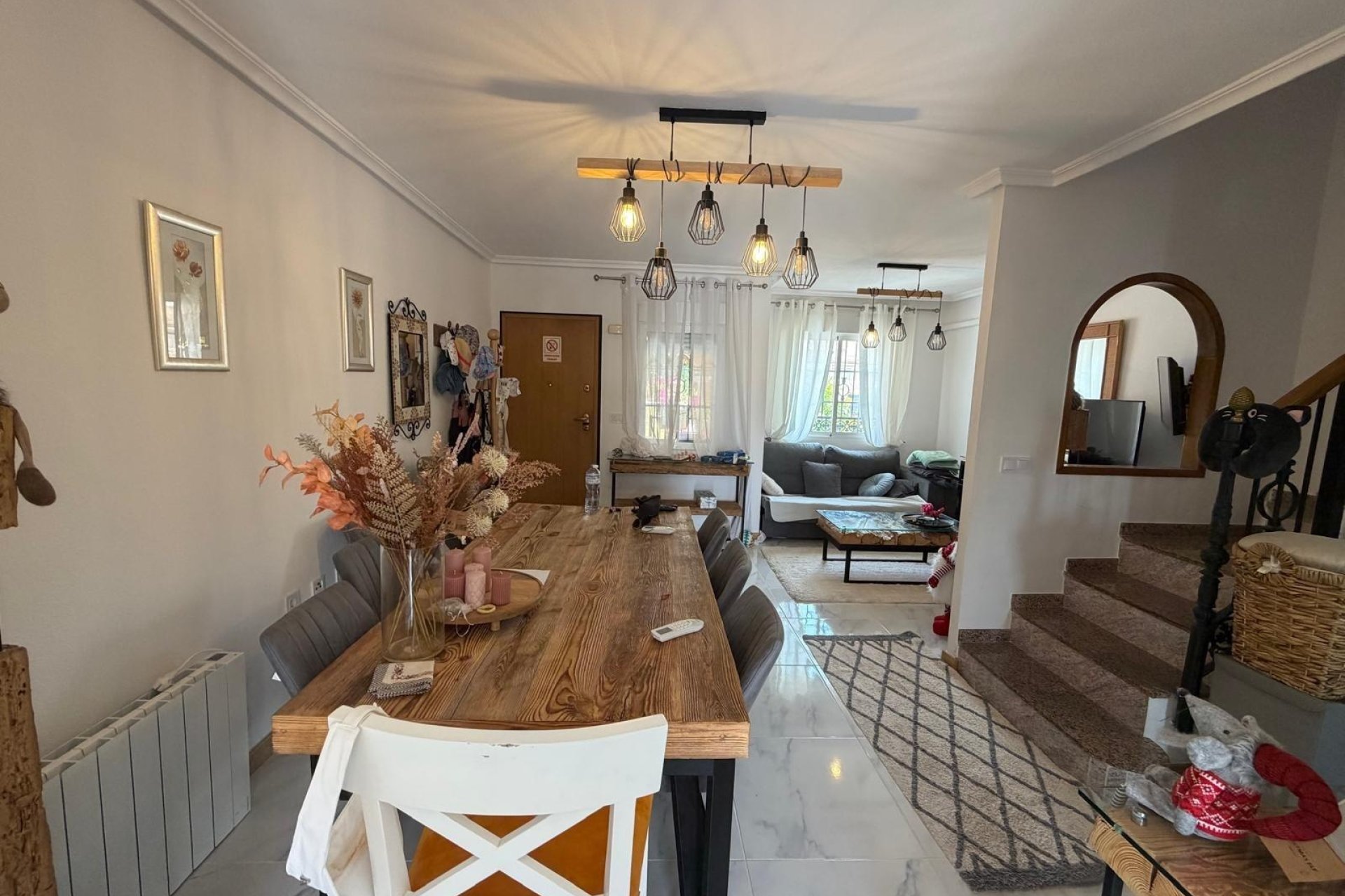 Resale - Bungalow -
Torrevieja - Zona Los Frutales