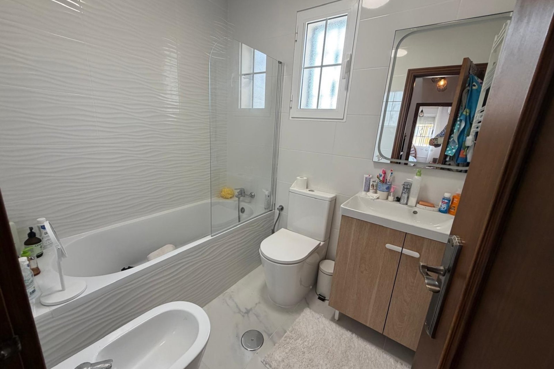 Resale - Bungalow -
Torrevieja - Zona Los Frutales
