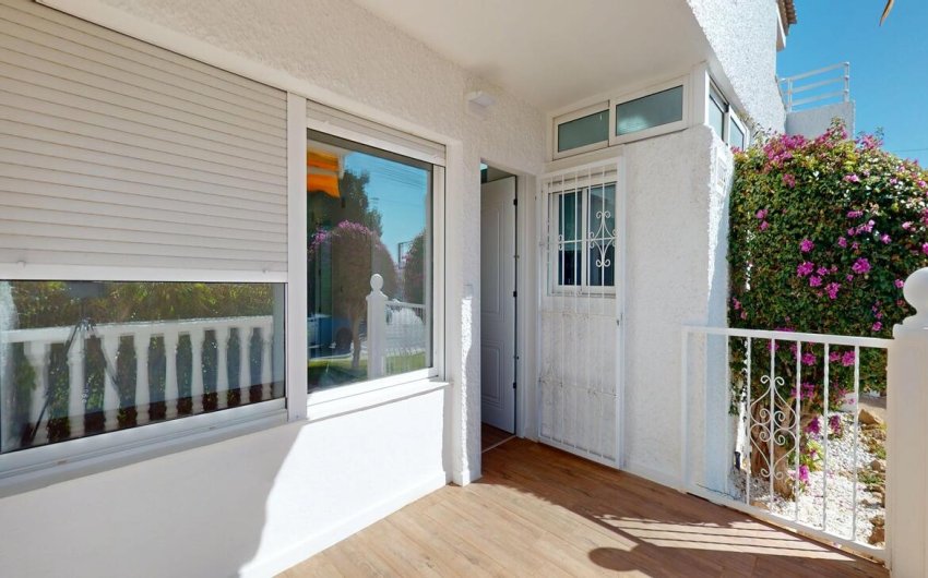 Resale - Bungalow -
Villamartin - Costa Blanca