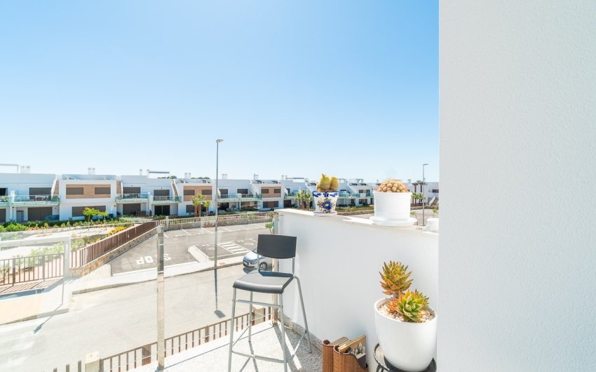 Resale - Bungalow -
Vistabella Golf Entre Naranjos - Inland