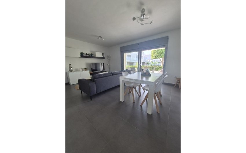 Resale - Bungalow -
Vistabella Golf Entre Naranjos - Inland