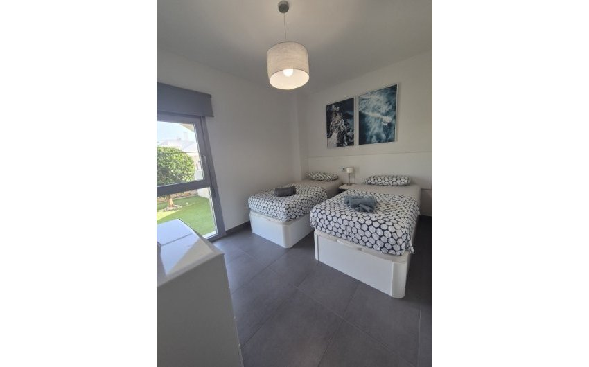 Resale - Bungalow -
Vistabella Golf Entre Naranjos - Inland