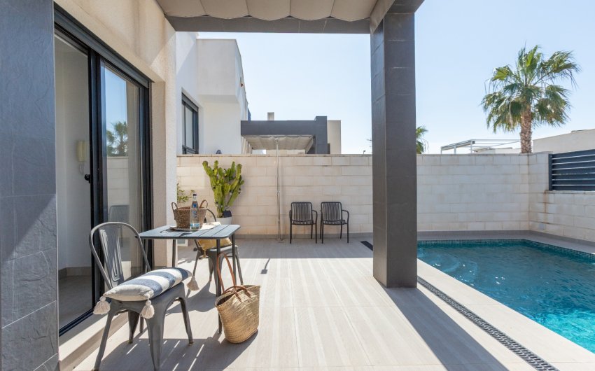 Resale - Chalet -
Ciudad quesada - Rojales