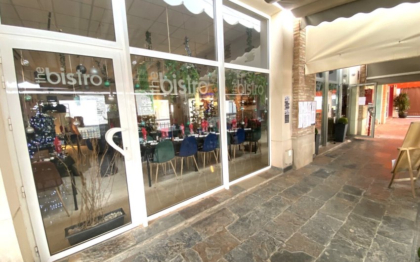 Resale - Commercial -
Algorfa - Inland