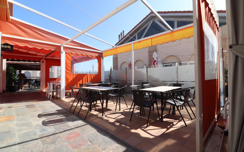 Resale - Commercial -
Algorfa - La Finca Golf Resort