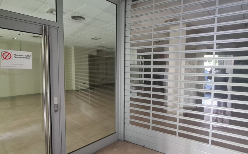 Resale - Commercial -
Alicante - Luceros