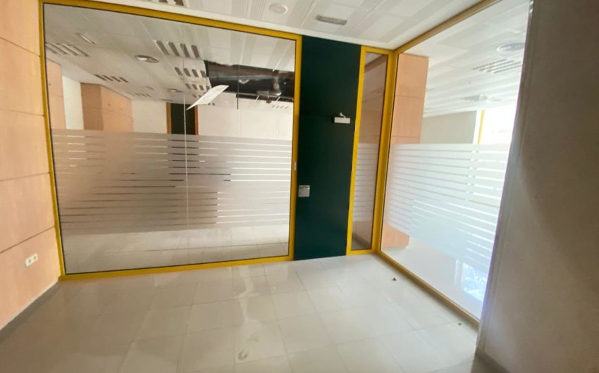 Resale - Commercial -
Alicante - San Agustin