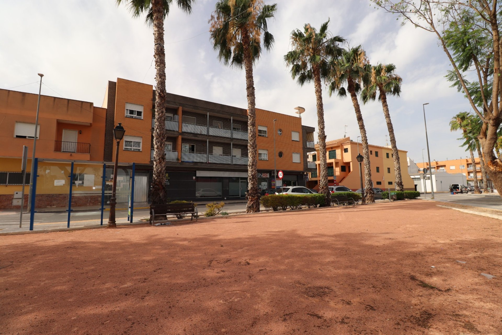 Resale - Commercial -
Benejuzar - Benejuzar - Town