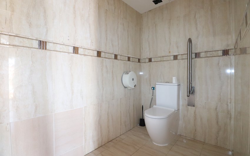 Resale - Commercial -
Ciudad Quesada - La Marquesa Golf