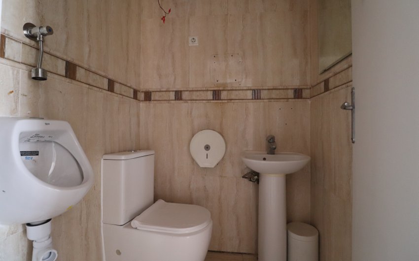 Resale - Commercial -
Ciudad Quesada - La Marquesa