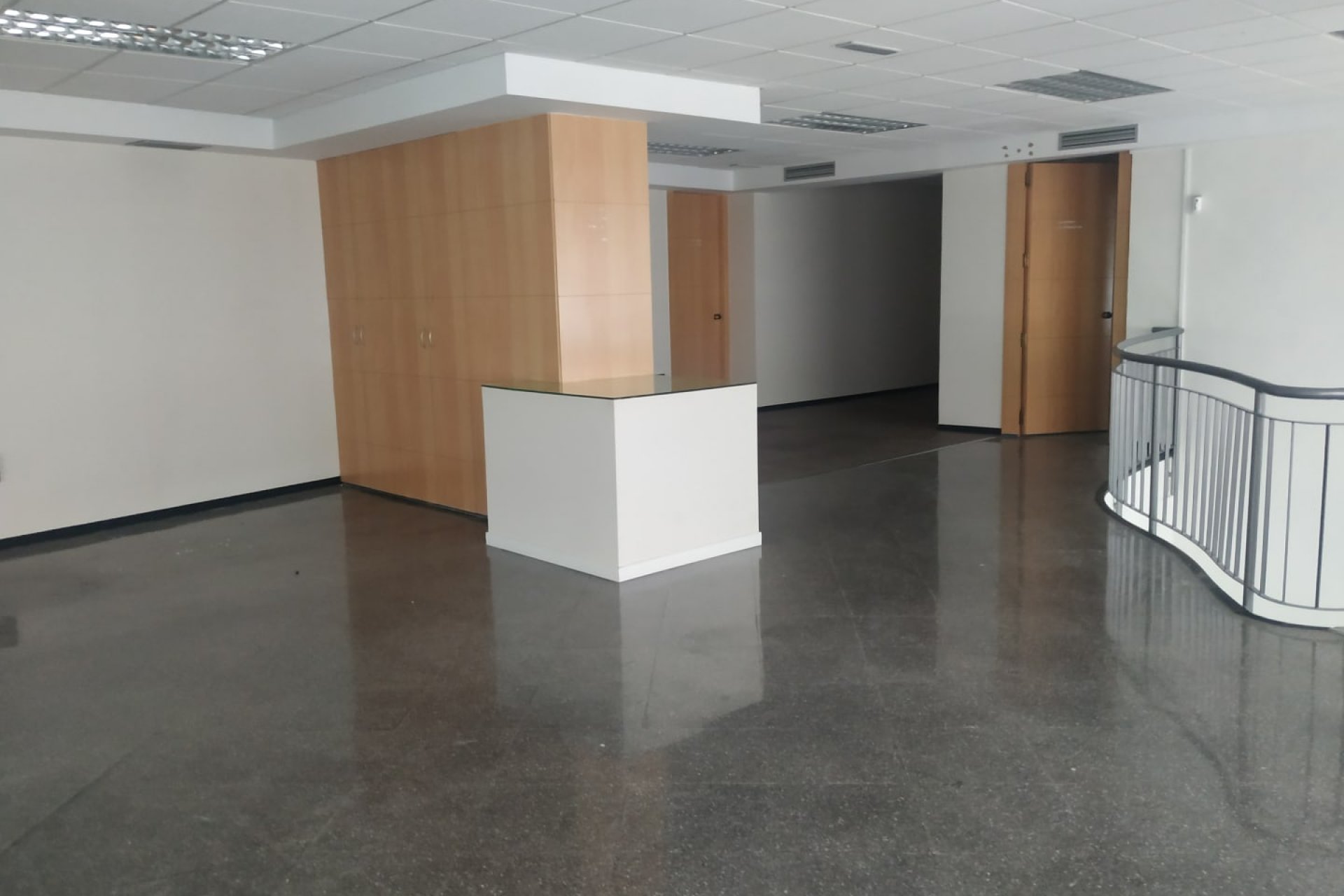 Resale - Commercial -
Elche - Center