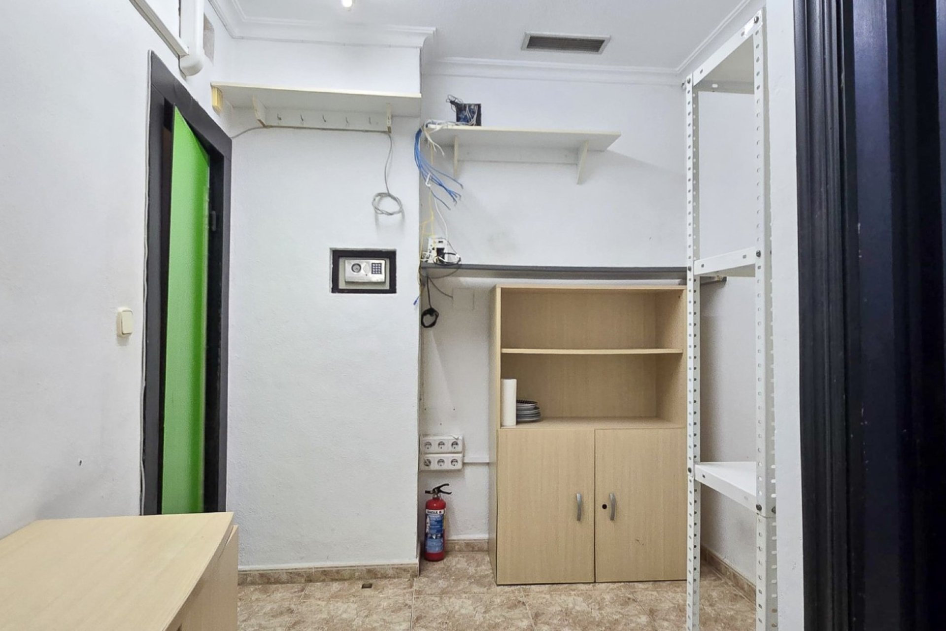 Resale - Commercial -
Guardamar del Segura - Center