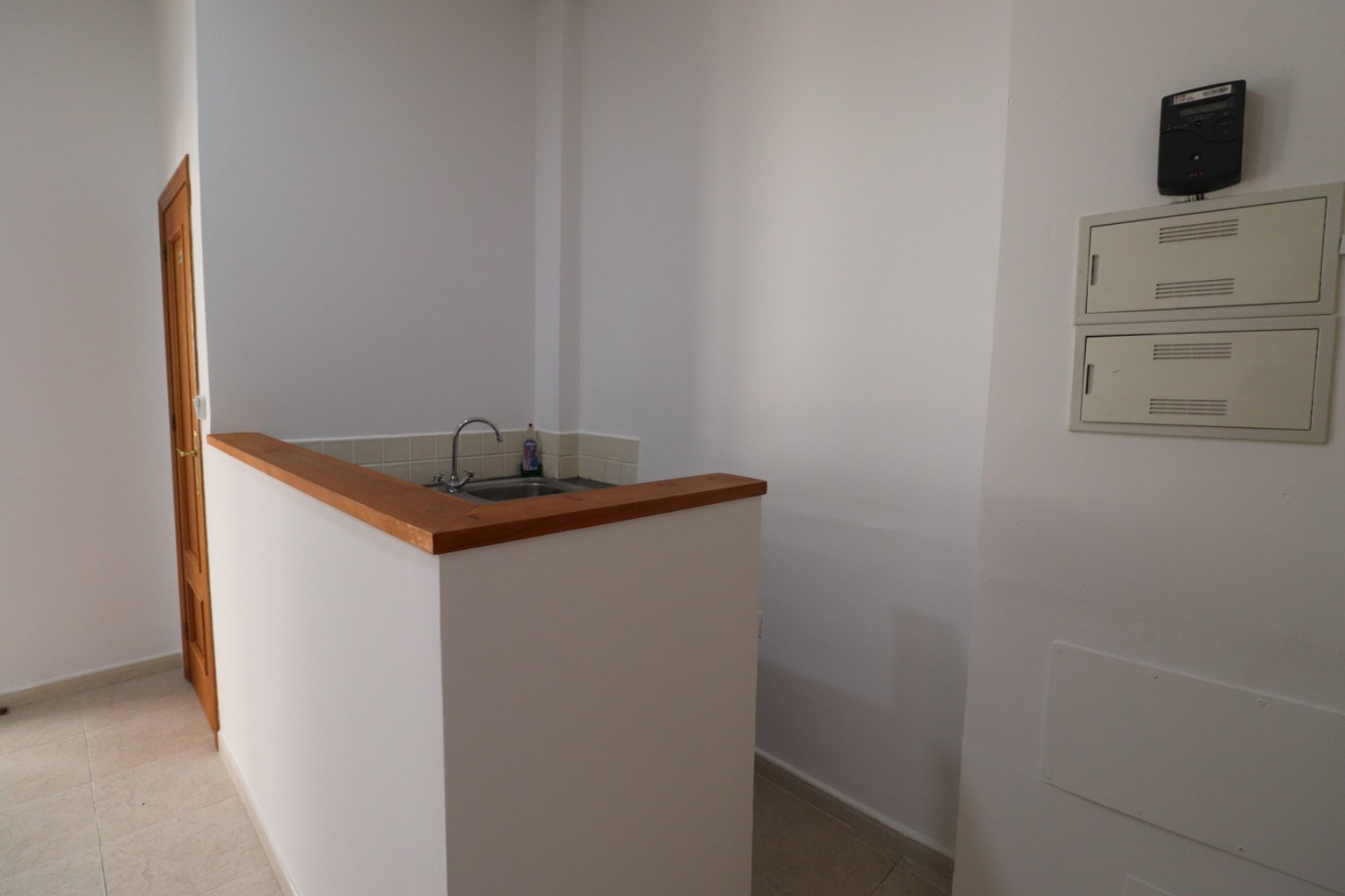 Resale - Commercial -
Jacarilla - Jacarilla - Town