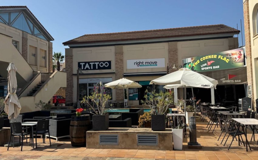 Resale - Commercial -
La Finca Golf - La finca Golf