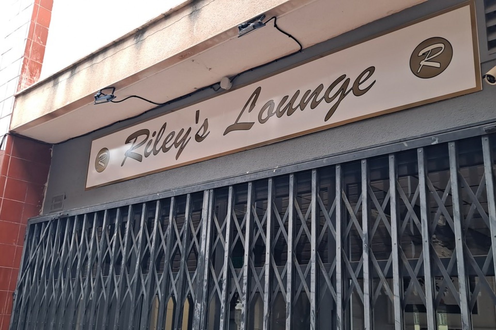 Resale - Commercial -
Los Dolses - Inland