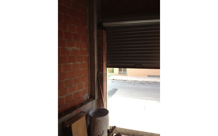 Resale - Commercial -
Los Montesinos