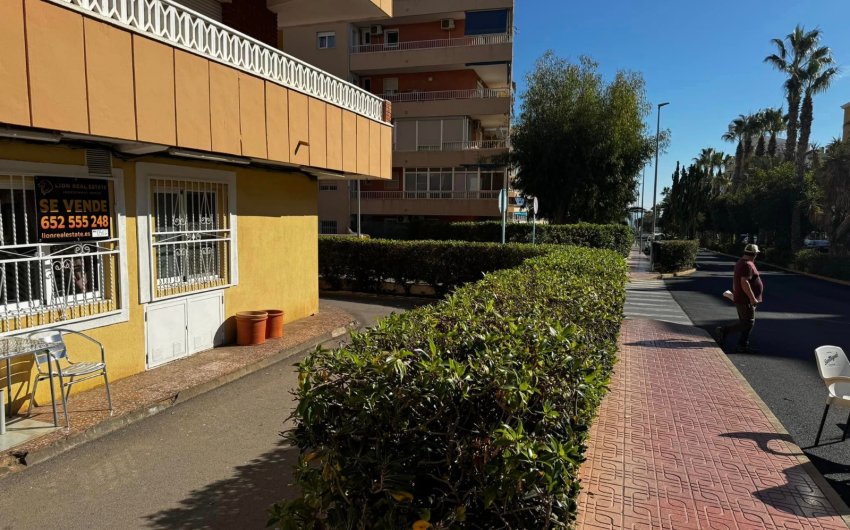 Resale - Commercial -
Orihuela Costa - Punta Prima