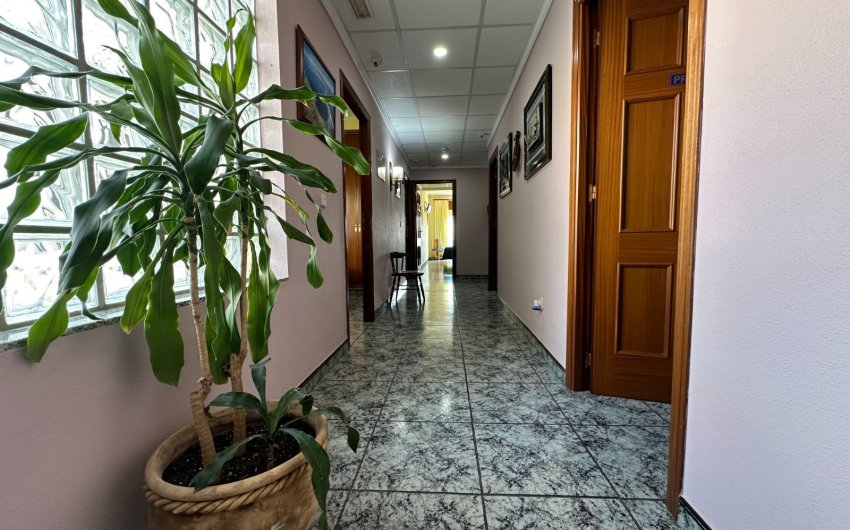 Resale - Commercial -
San Javier