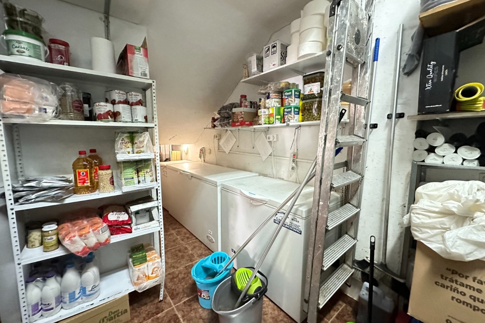 Resale - Commercial -
San Javier