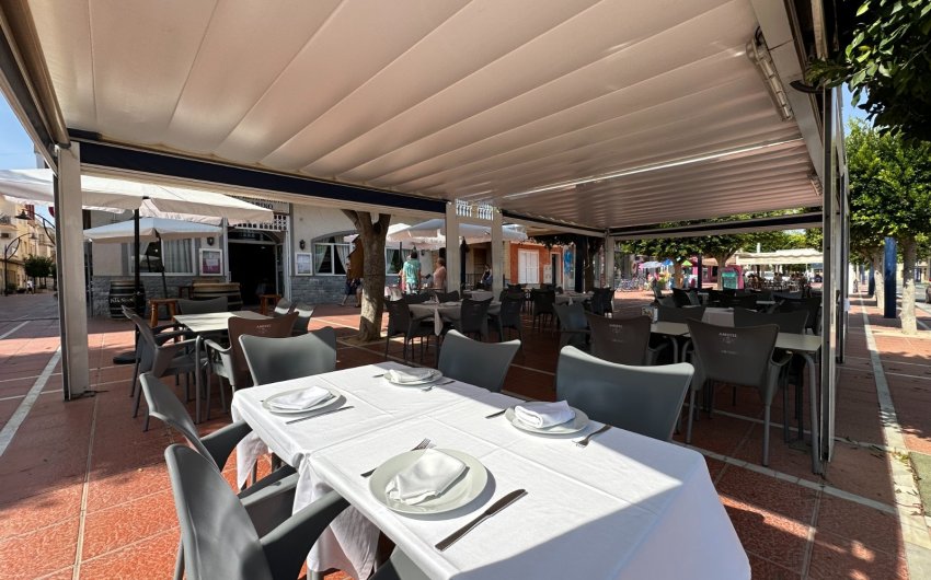 Resale - Commercial -
San Javier