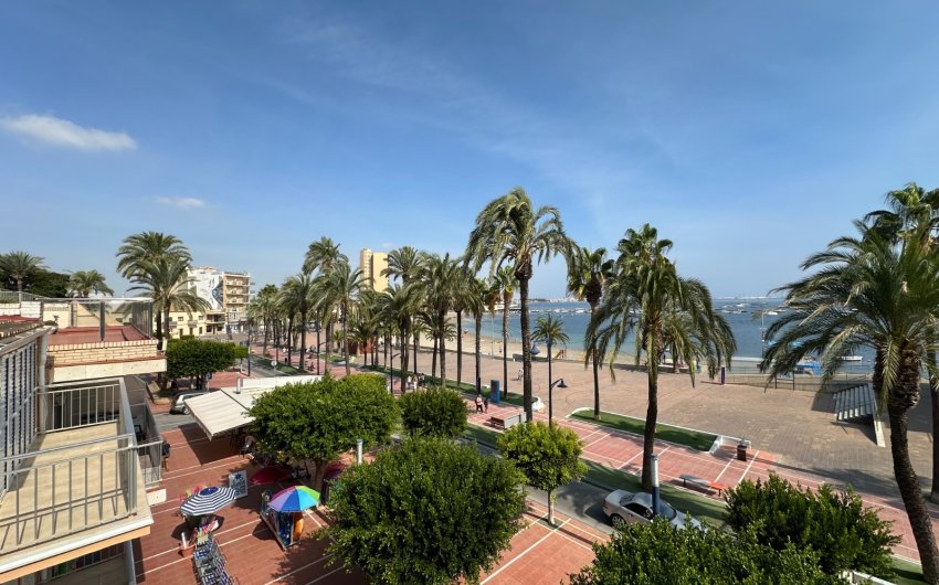 Resale - Commercial -
San Javier