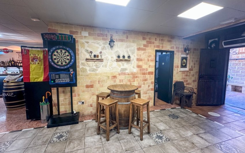 Resale - Commercial -
Torrevieja - Nueva Torrevieja