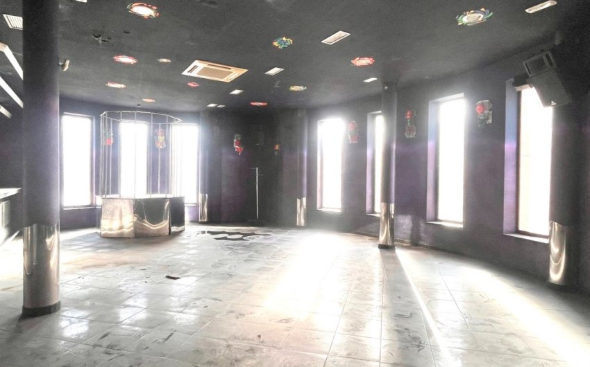 Resale - Commercial -
Torrevieja - Playa del Cura