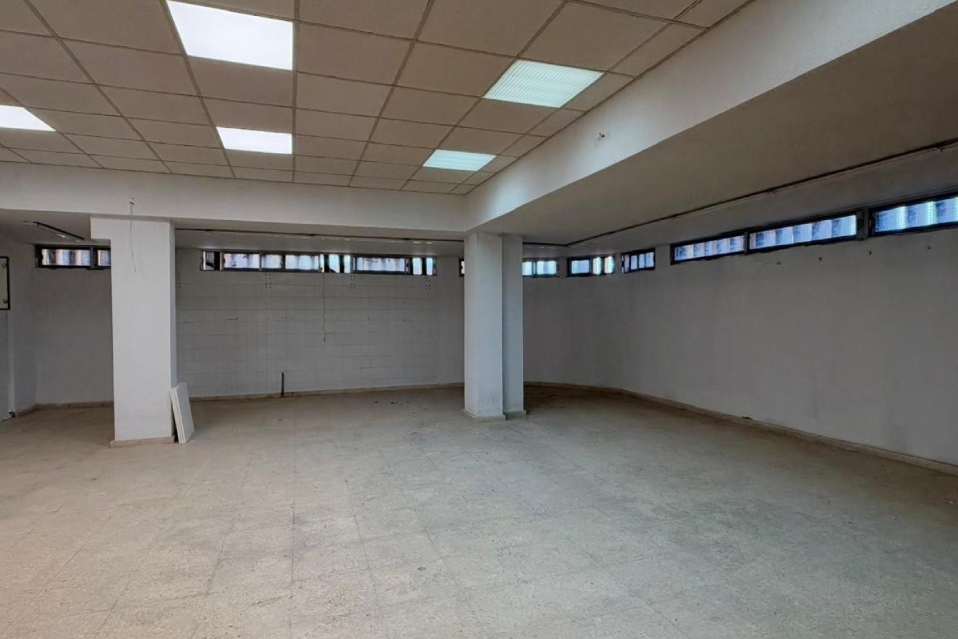 Resale - Commercial -
Torrevieja - Torrelamata - La Mata
