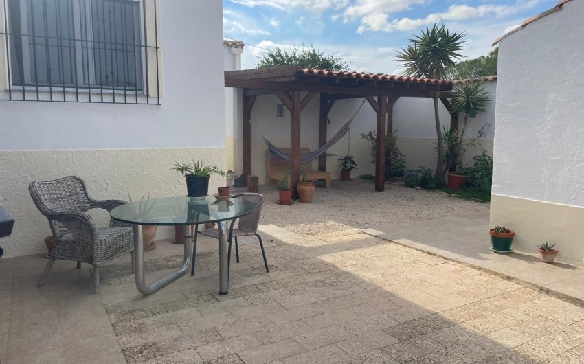 Resale - Country House -
Abanilla