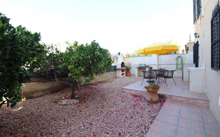 Resale - Country House -
Albatera - Albatera - Country