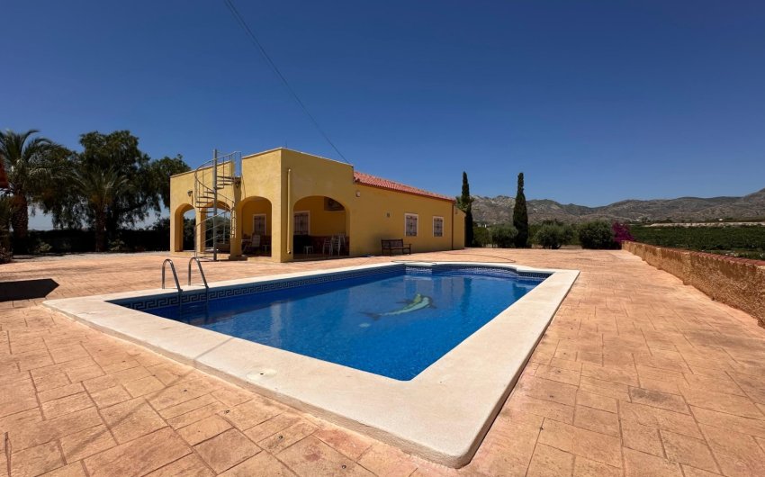 Resale - Country House -
Albatera - Albatera - Country