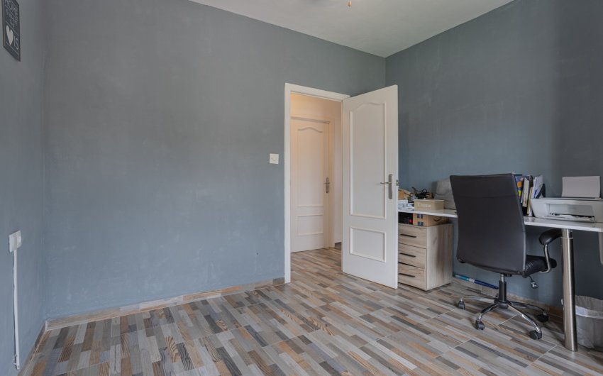 Resale - Country House -
Albatera