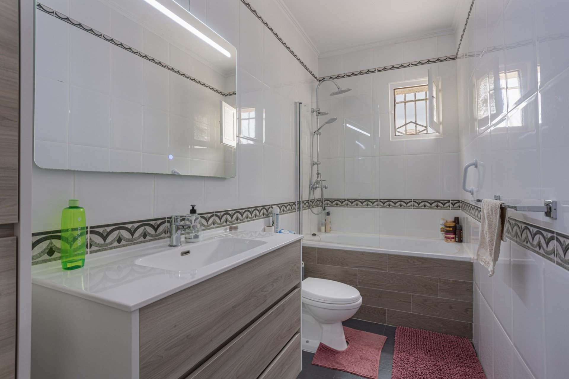 Resale - Country House -
Albatera