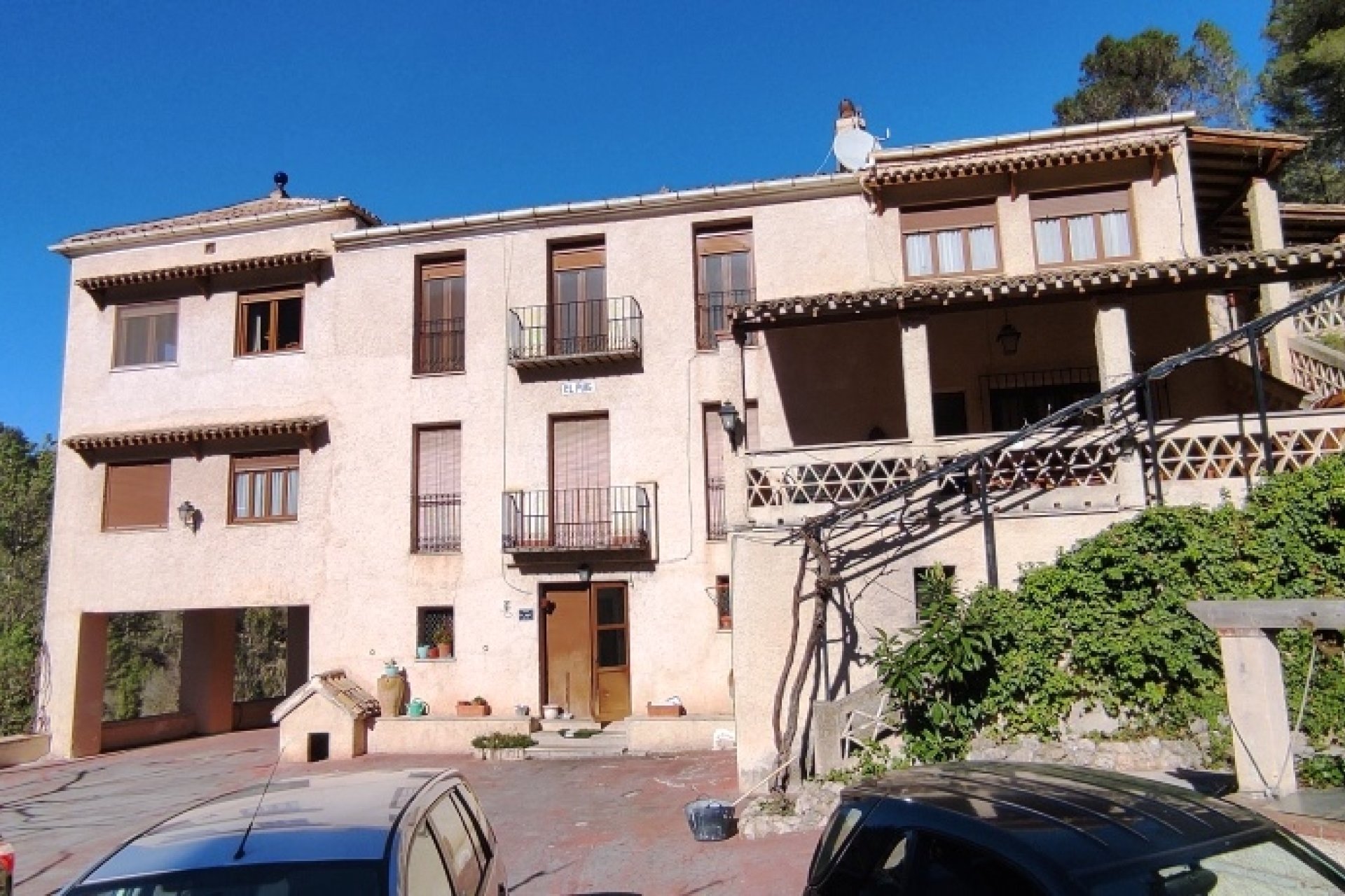 Resale - Country House -
Alcoy