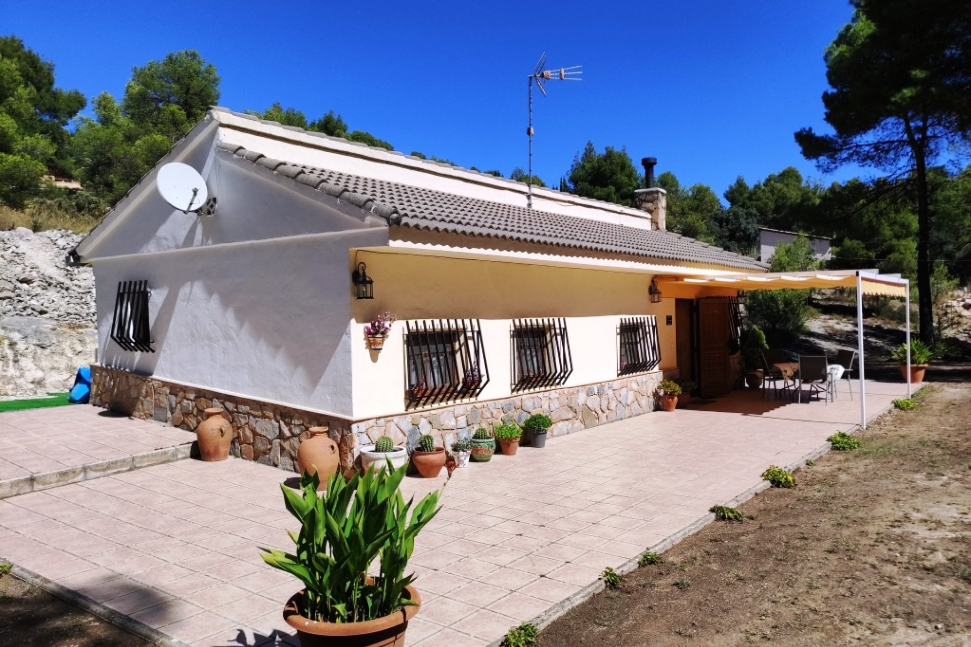 Resale - Country House -
Alcoy