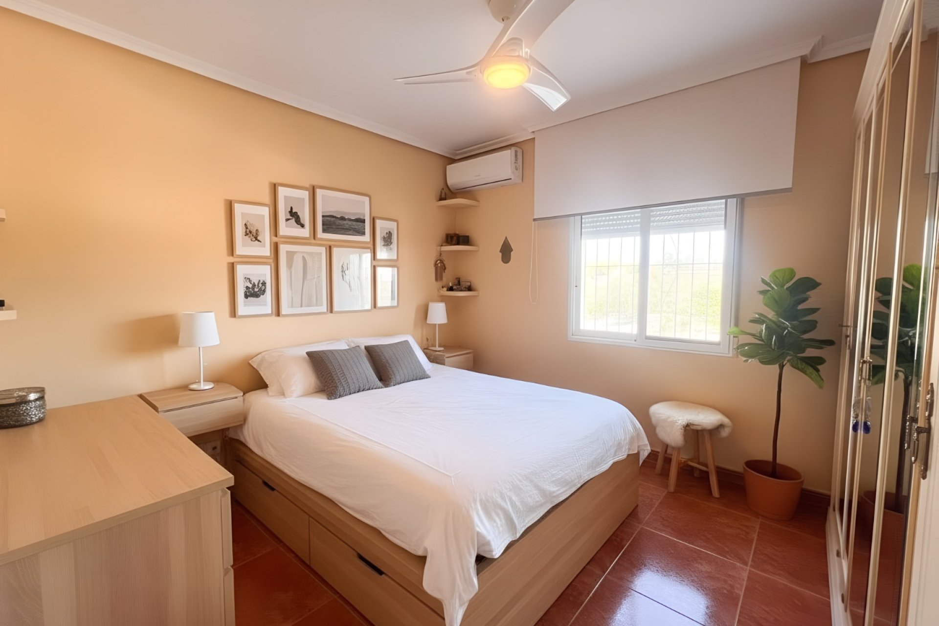 Resale - Country House -
Alicante - Moralet - Cañada del Fenollar