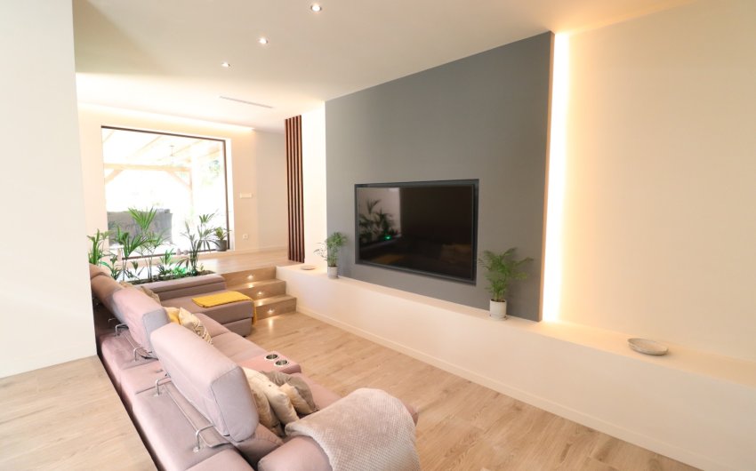 Resale - Country House -
Aspe