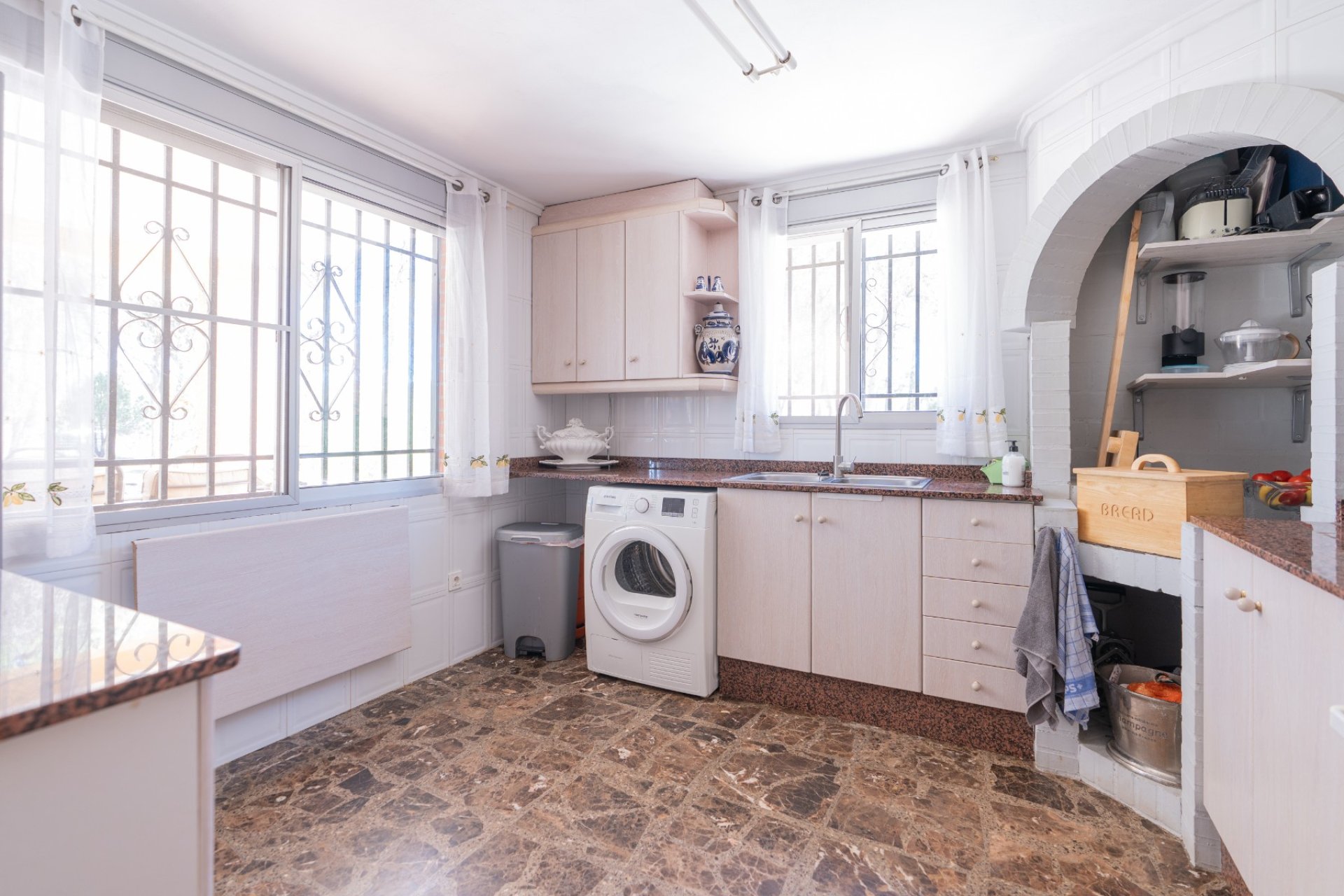 Resale - Country House -
Bocairent - Inland