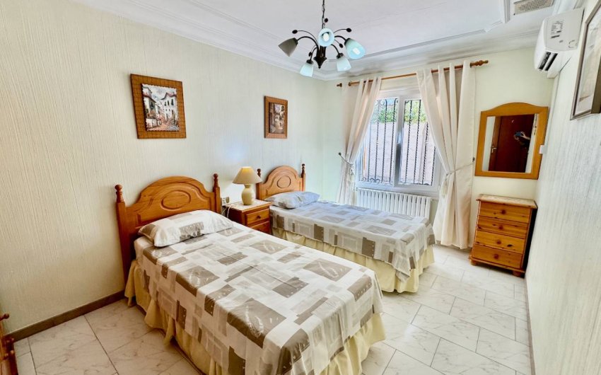 Resale - Country House -
Castalla