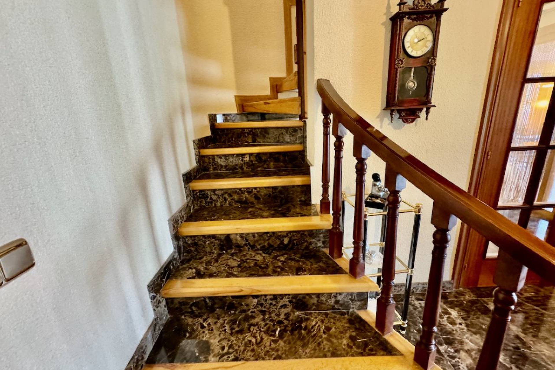 Resale - Country House -
Castalla