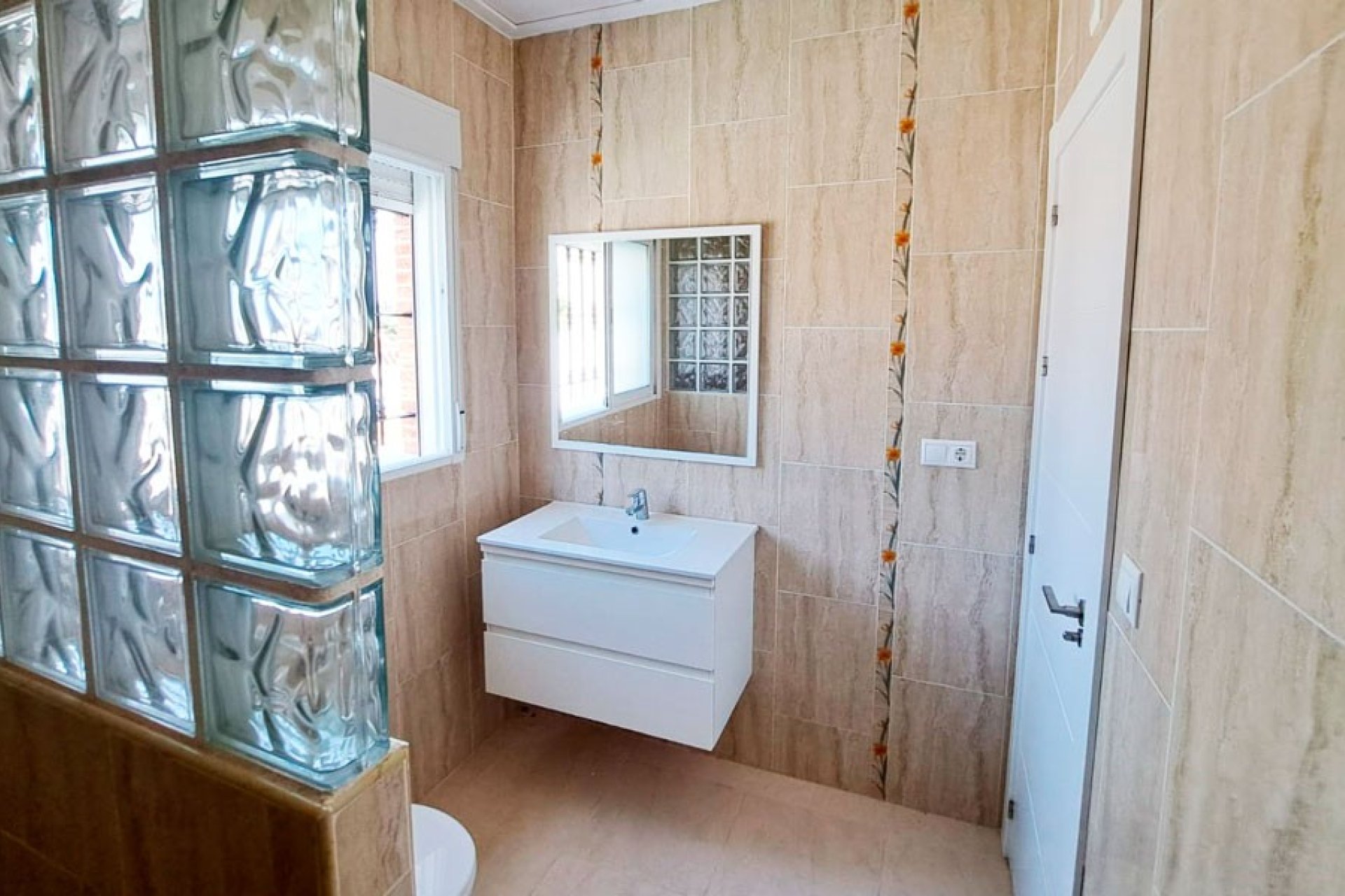 Resale - Country House -
Catral - Catral - Country