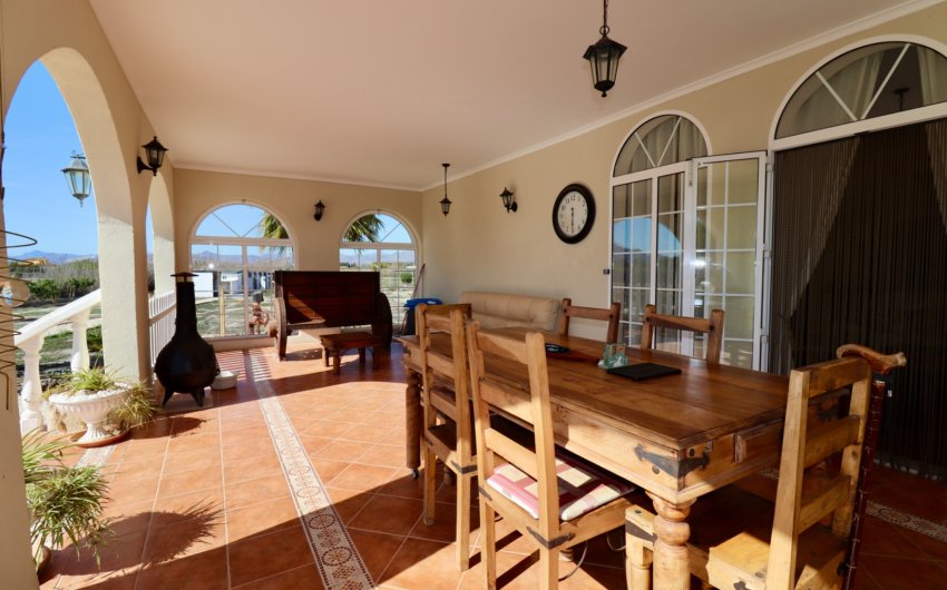 Resale - Country House -
Catral