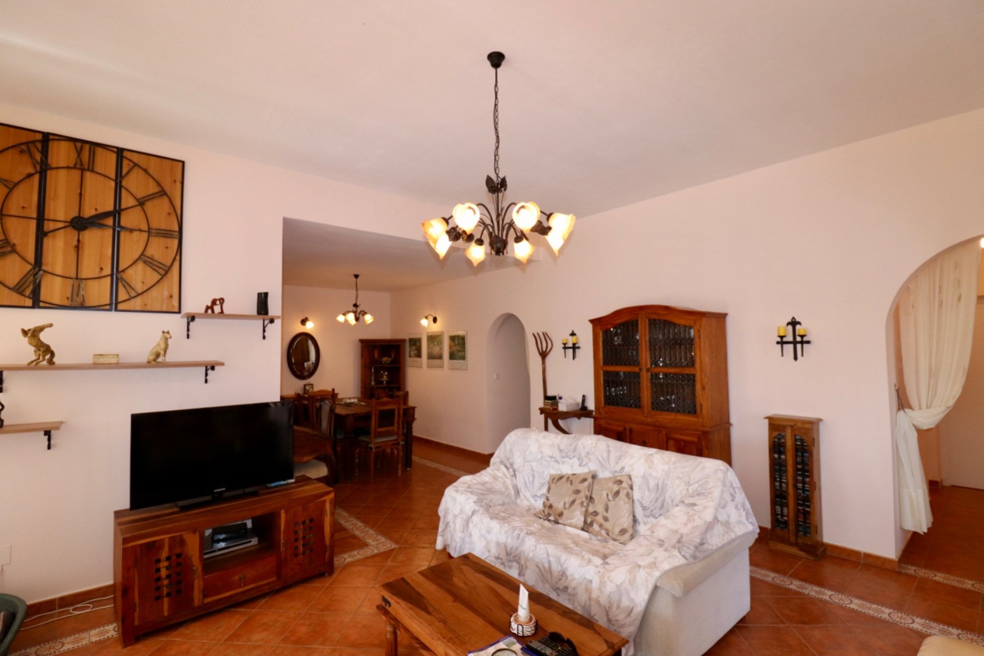 Resale - Country House -
Catral