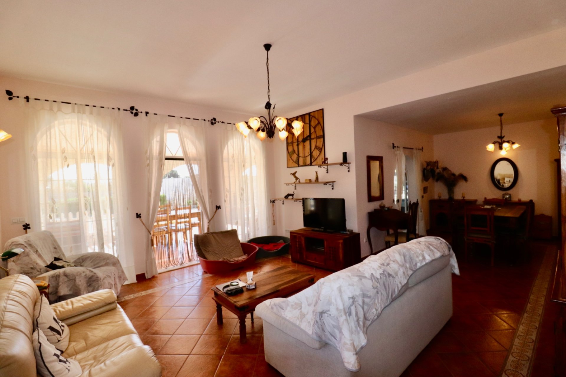 Resale - Country House -
Catral