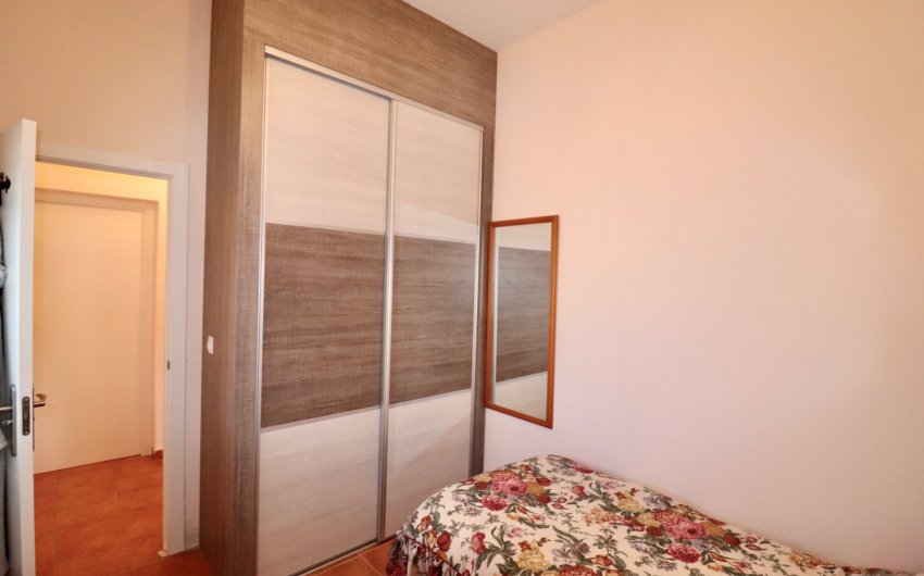 Resale - Country House -
Catral